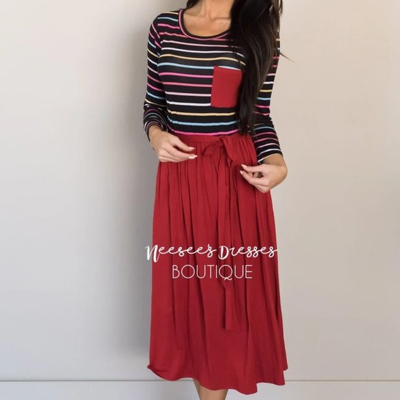 The Tiana - Red NeeSees 3/4 Sleeve Dress w/ Pocket - Picture 1 of 4